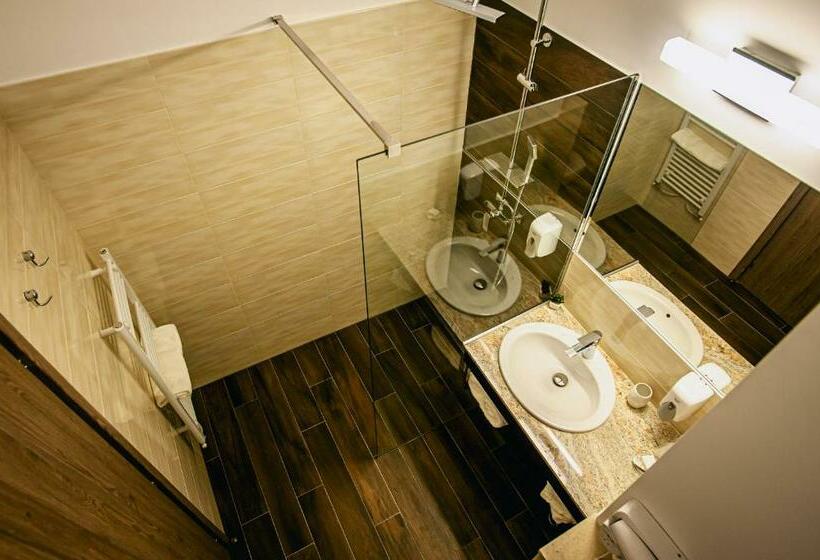 اتاق استاندارد, Colors Residence