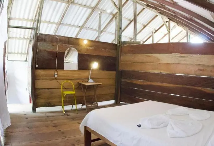 スタンダードルーム, El Hongo Finca Hostal / Camping