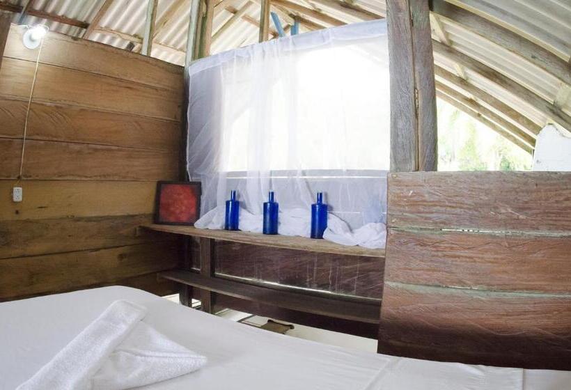 Трехместный Номер Стандарт с Видом, El Hongo Finca Hostal / Camping