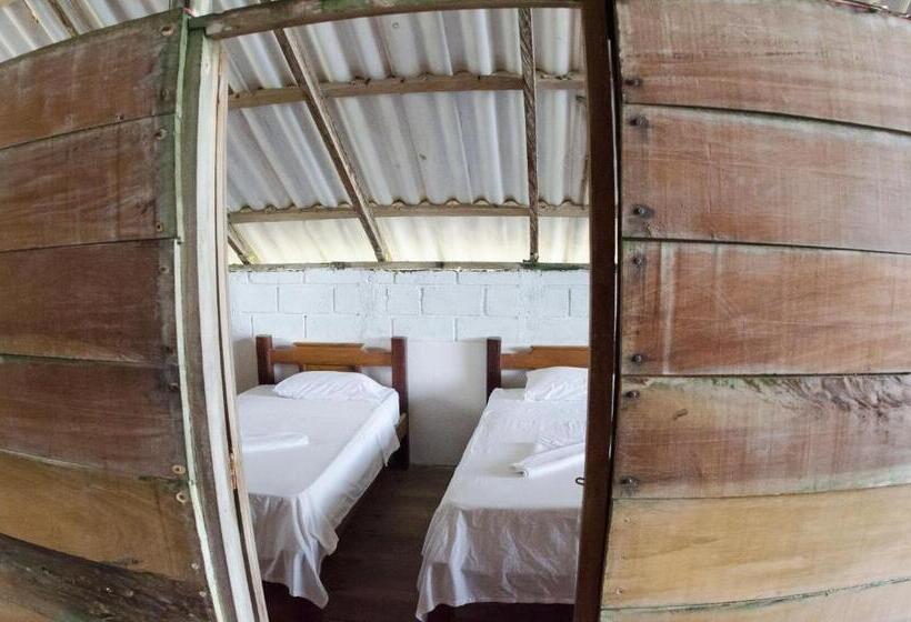 Трехместный Номер Стандарт с Видом, El Hongo Finca Hostal / Camping