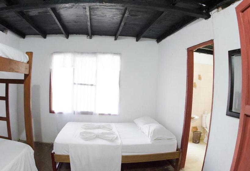 클래식 4인 룸, El Hongo Finca Hostal / Camping