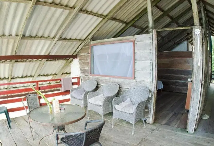スタンダードトリプルルーム, El Hongo Finca Hostal / Camping