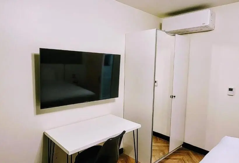 اتاق لوکس با تخت بزرگ, The Bell Vista