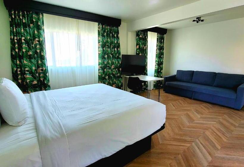 패밀리 스위트, The Bell Vista