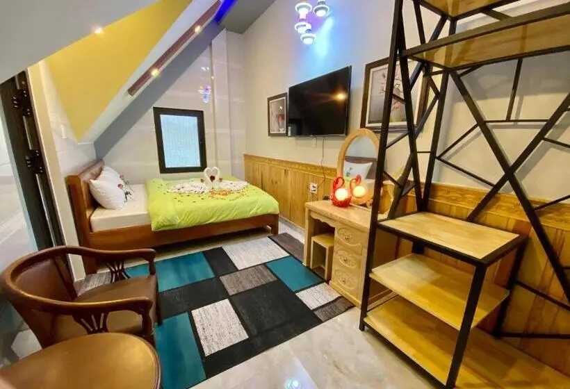 اتاق لوکس, Csltdl & Coffee Sân Vườn Vương Bảo Long đà Lạt