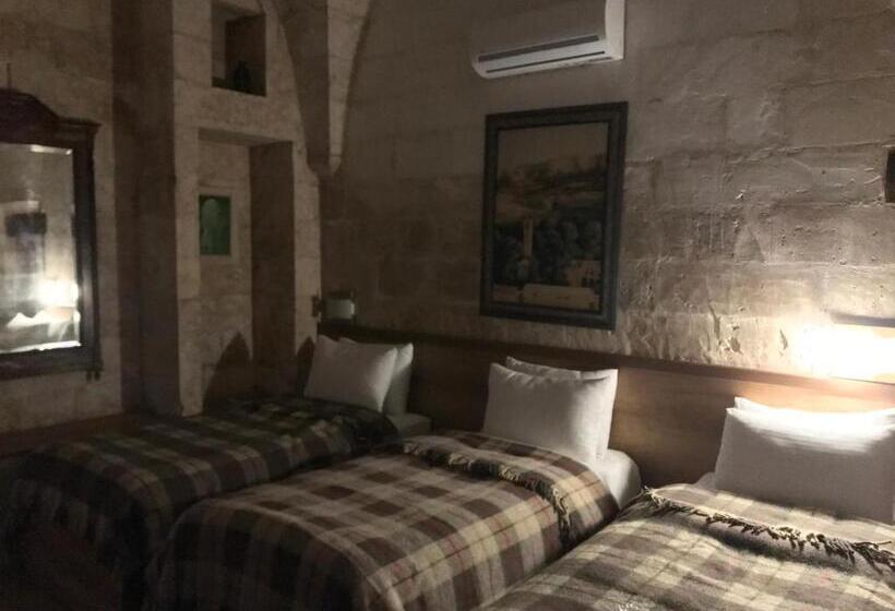 اتاق استاندارد سه نفره, Gazel Butik Otel