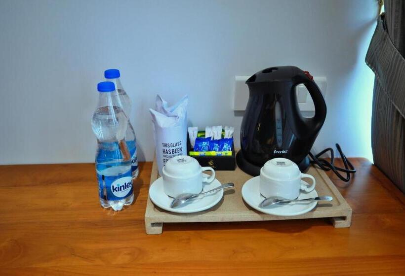 اتاق لوکس, E.05 City Inn