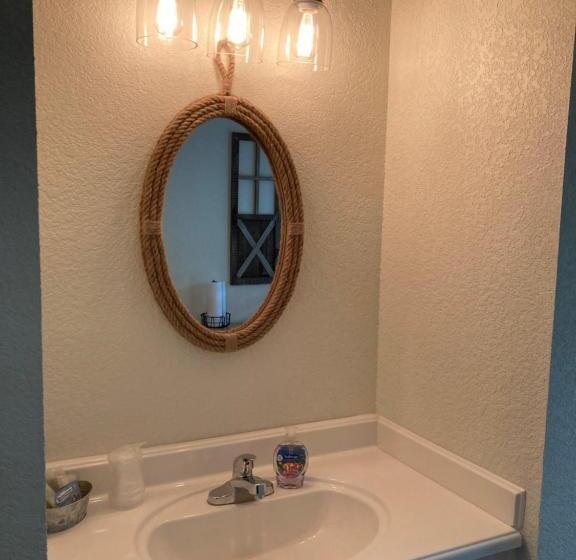 带大床的标准间, Horseshoe Riverside Lodge