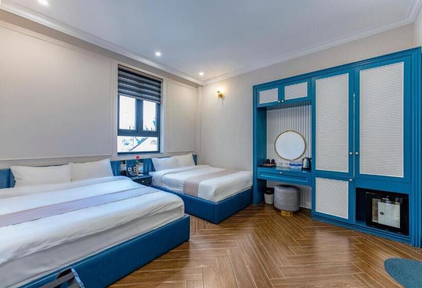 اتاق لوکس چهار تخته, Padona