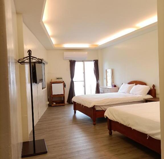 اتاق استاندارد چهار تخته, Kenting Good Homestay