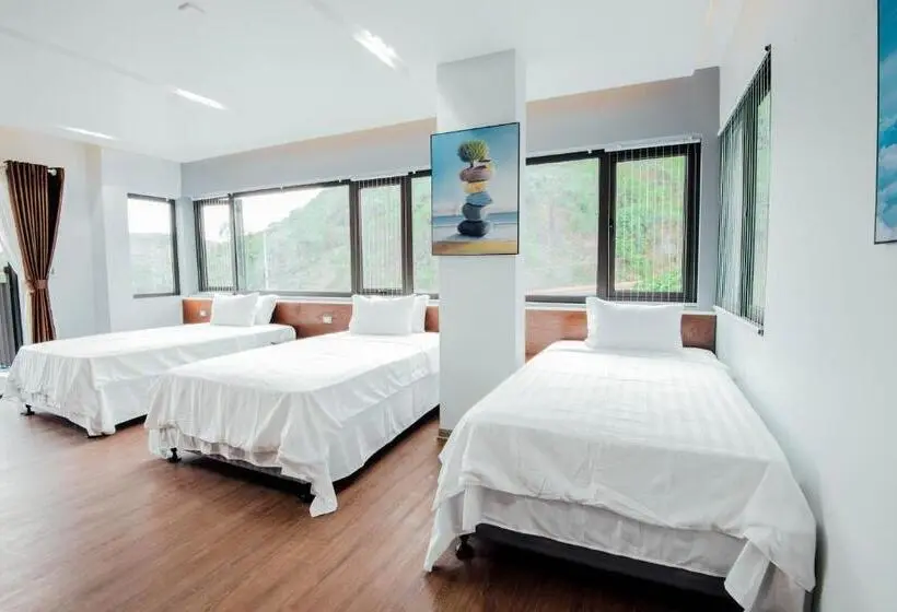 اتاق لوکس سه تخته, Catba Buffalo Hostel