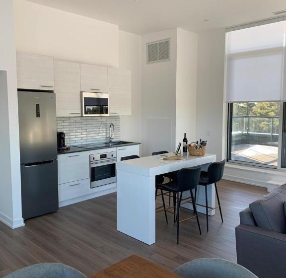 جناح إدارى, Muskoka Bay Resort