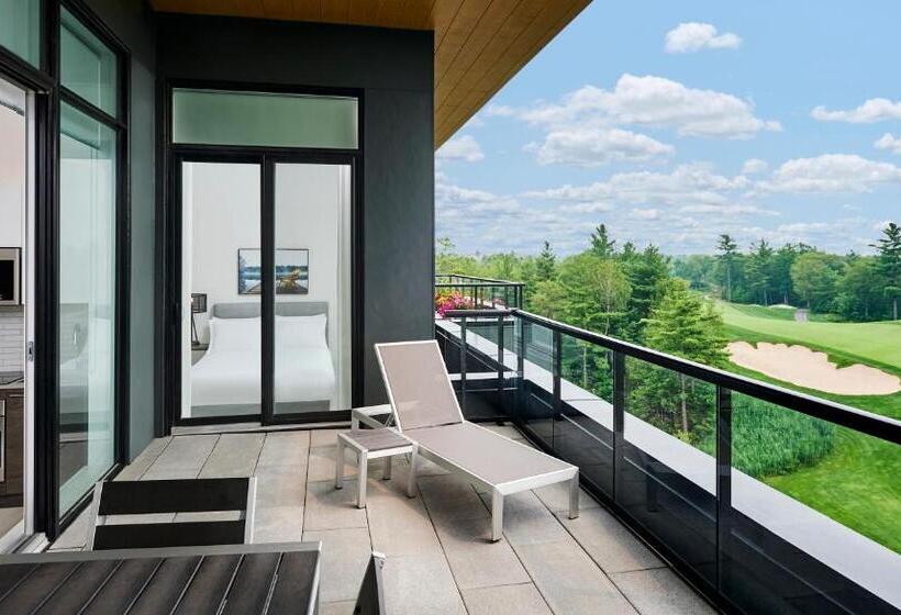 جناح إدارى, Muskoka Bay Resort