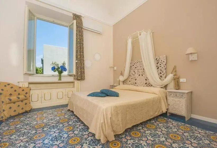 اتاق استاندارد, Grand Hotel Villa Parisi