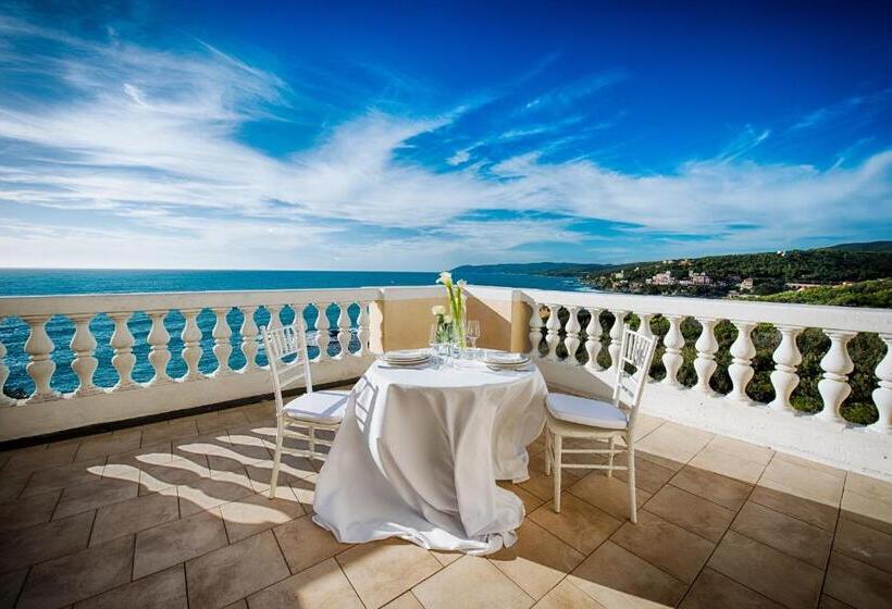 Номер Superior с Террасой, Grand Hotel Villa Parisi