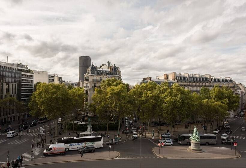 اتاق استاندارد, Beauvoir