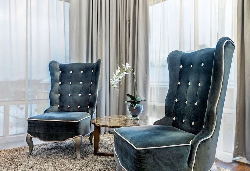 جناح, Best Western Plus Savoy Lulea