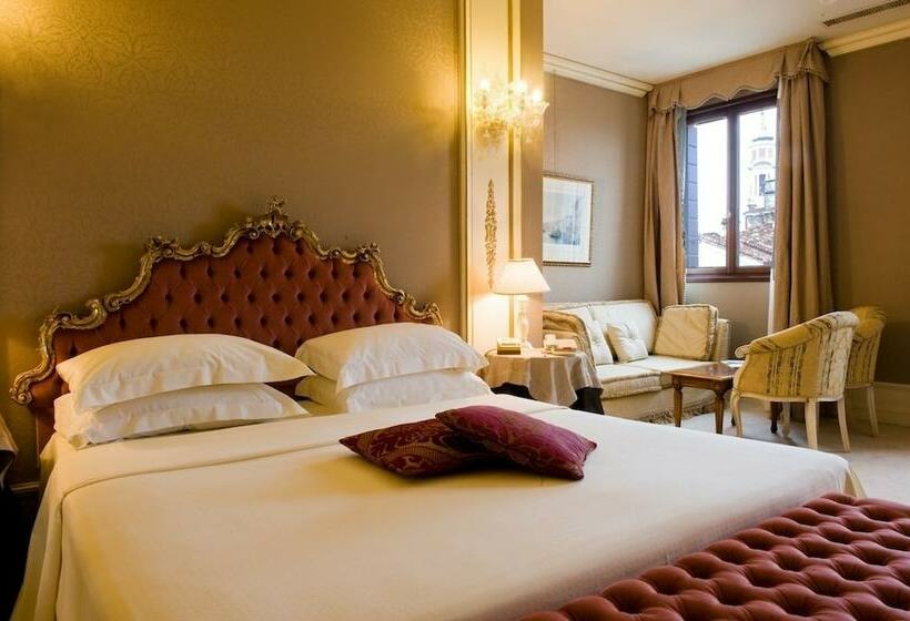 اتاق لوکس, Ca  Sagredo