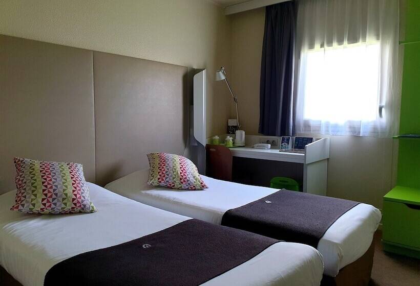 Номер Стандарт, Campanile Paris Cdg Airport Villepinte