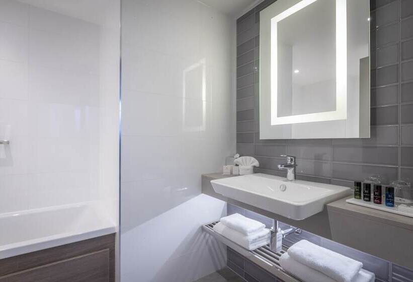 수피리어 룸, Clayton Hotel Dublin Airport