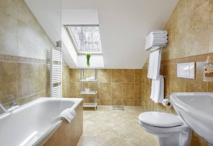 ファミリールーム, Continental