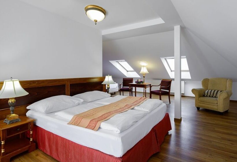 ファミリールーム, Continental