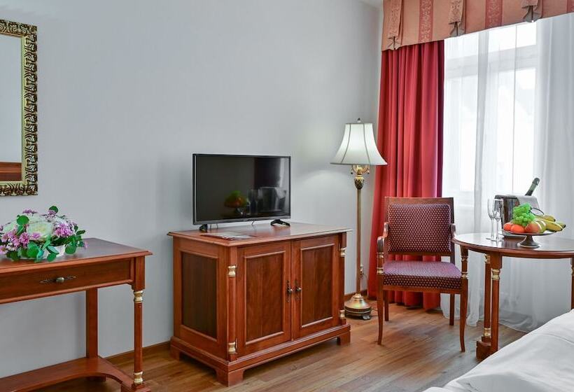 バルコニー付きデラックスルーム, Continental