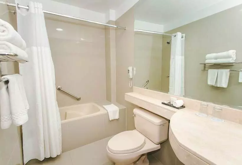 اتاق استاندارد با 2 تخت دوبل, Costa Del Sol Wyndham Piura