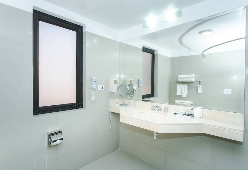 スイート, Costa Del Sol Wyndham Piura