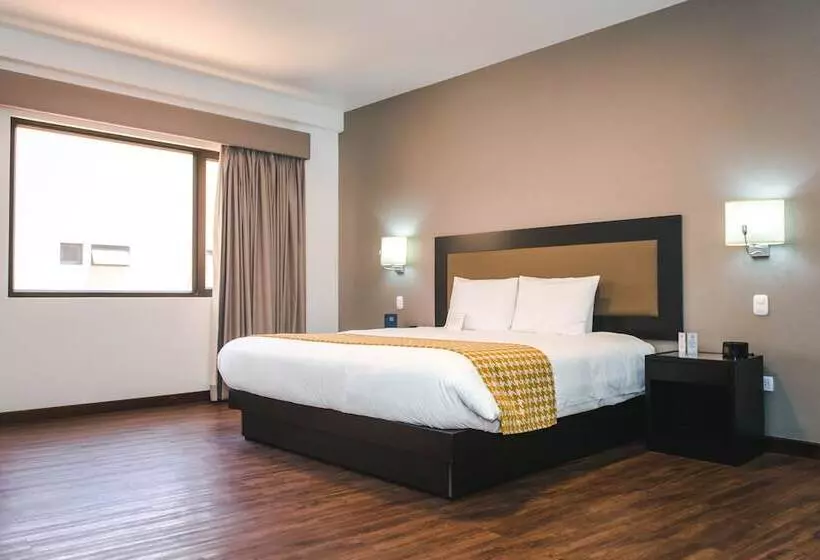 سوییت, Costa Del Sol Wyndham Piura