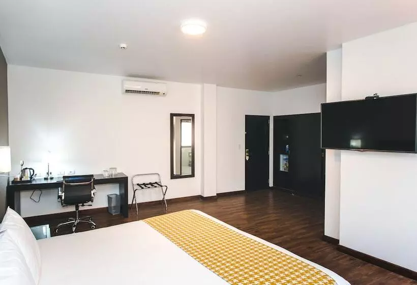 سوییت, Costa Del Sol Wyndham Piura