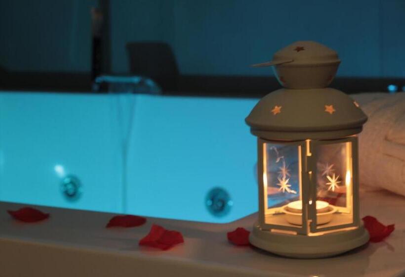 バスタブ付きスタンダードルーム, Europa