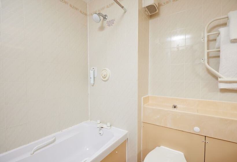 标准间, Farmhouse Innlodge By Greene King Inns