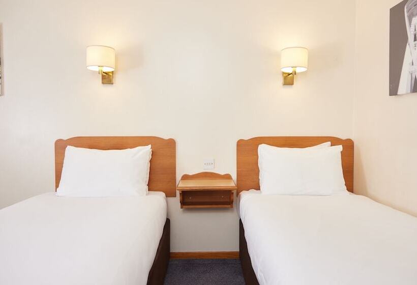 标准间, Farmhouse Innlodge By Greene King Inns