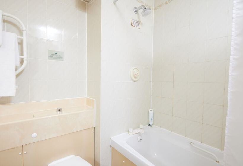 家庭间, Farmhouse Innlodge By Greene King Inns