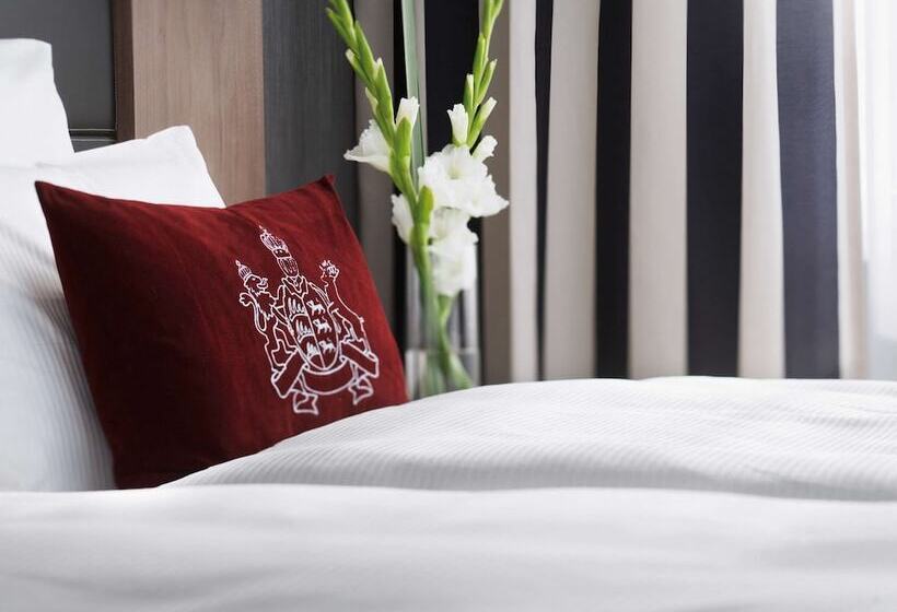 高级客房, Mövenpick Hotel Stuttgart Airport