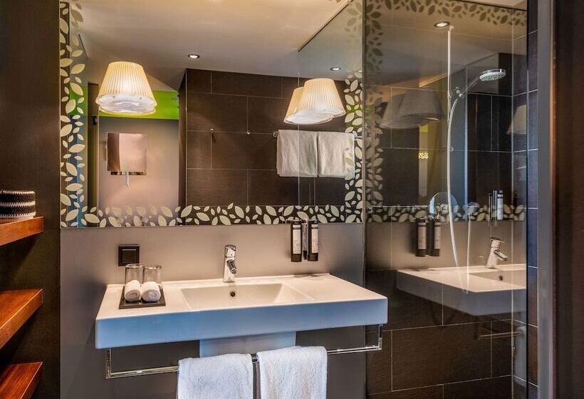 اتاق پرمیوم, Mövenpick Hotel Stuttgart Airport