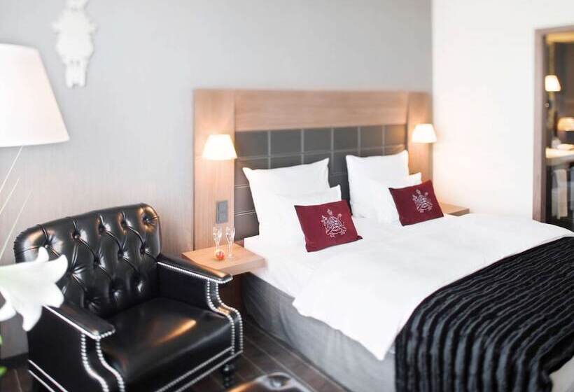 高级大房间, Mövenpick Hotel Stuttgart Airport