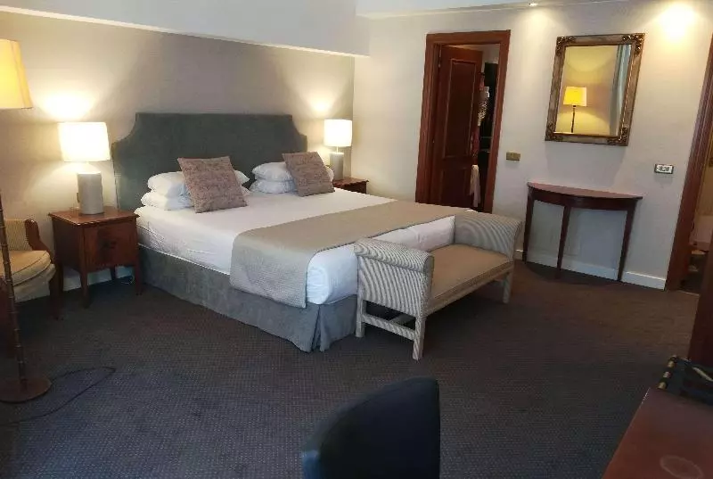 اتاق استاندارد, Mövenpick Hotel Stuttgart Airport