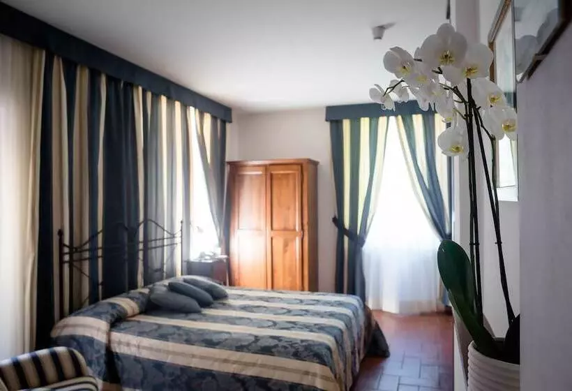 اتاق راحتی, Residence Palazzo La Fenice