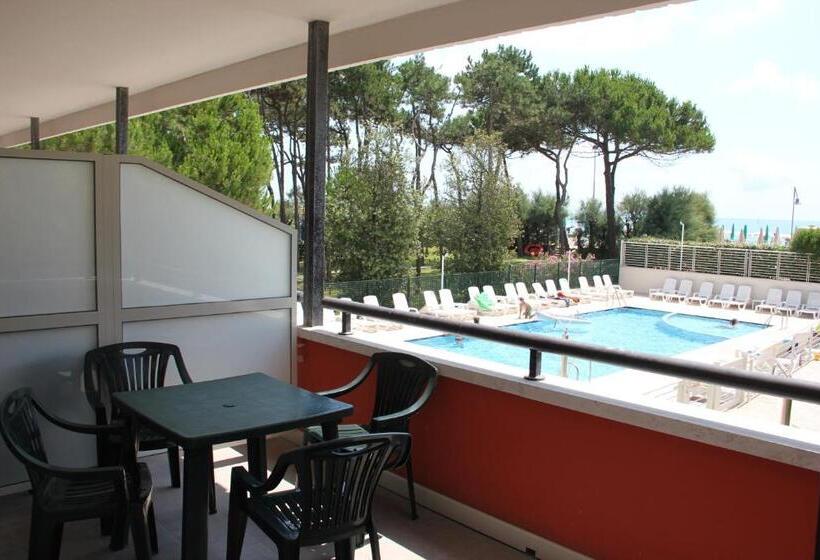 דירת חדר נוף לים, Residence Florida