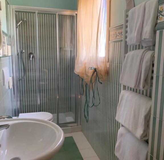 اتاق لوکس, Resort E Spa San Crispino