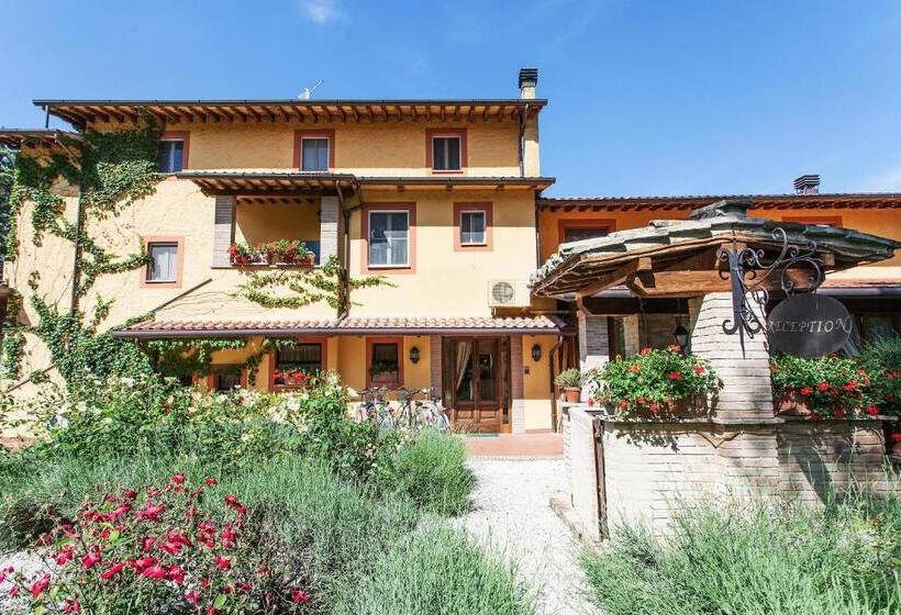 اتاق لوکس, Resort E Spa San Crispino