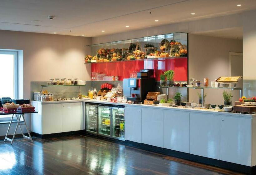 سوییت جونیور, Vienna House By Wyndham Andel S Berlin