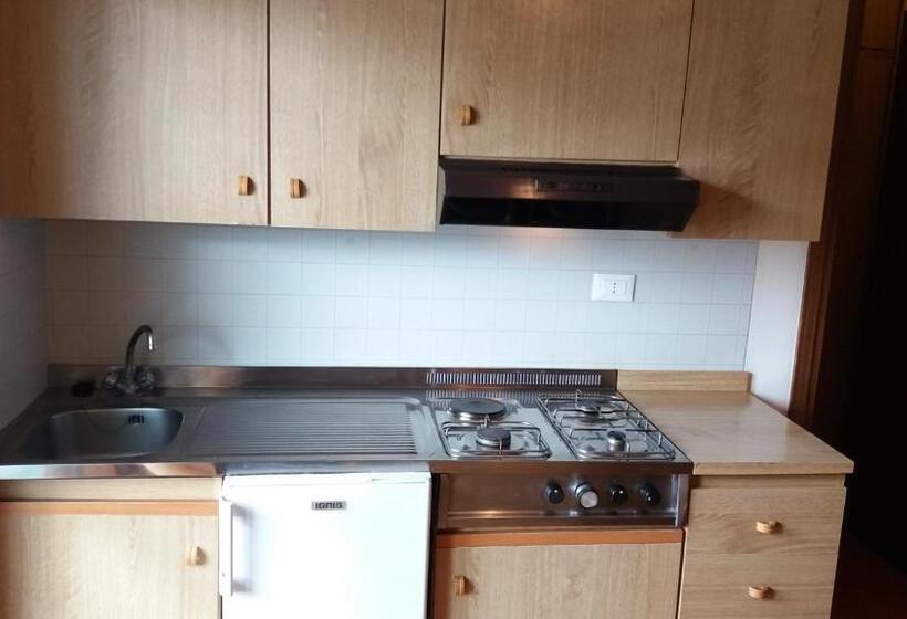 プールの見える１ベッドルームアパートメント, Residence Valbella   Geturhotels