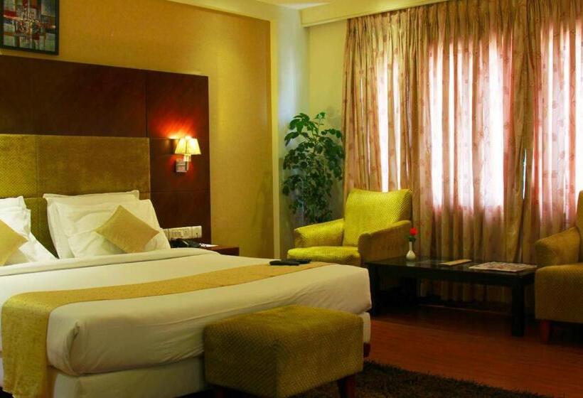 이그제큐티브 스위트, Royal Regency