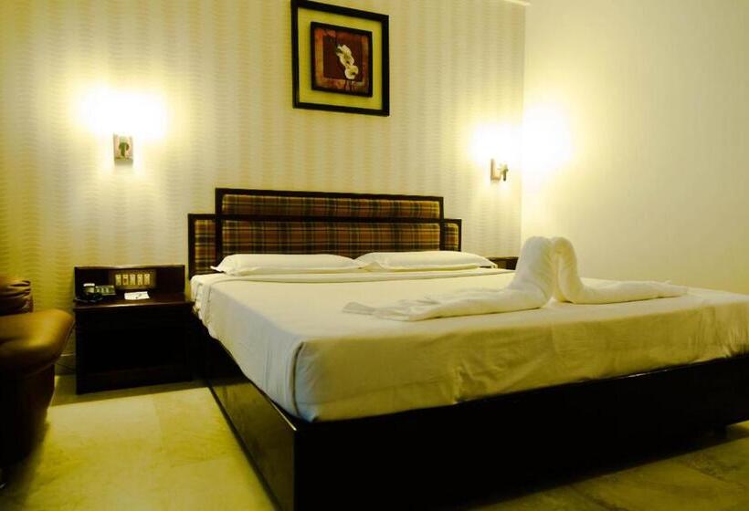 이그제큐티브 스위트, Royal Regency