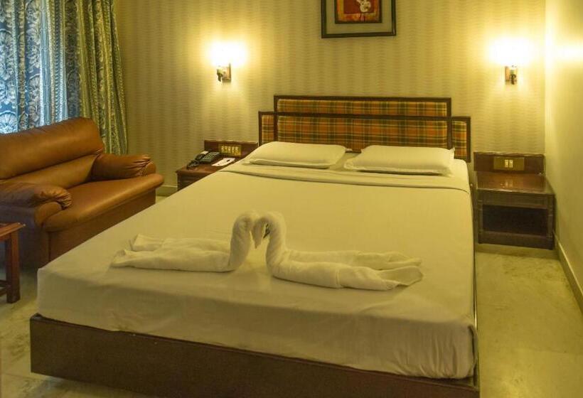 이그제큐티브 스위트, Royal Regency