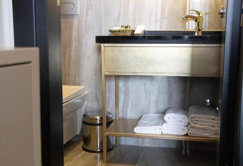 غرفة سوبيريور مزوَّدة بتراس, Air Boss Giresun City