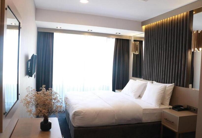 غرفة سوبيريور مزوَّدة بتراس, Air Boss Giresun City